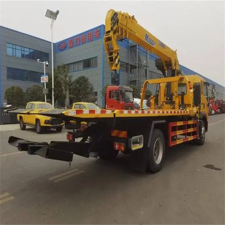 济宁附近小随车吊出租电话，轻松解决搬运烦恼