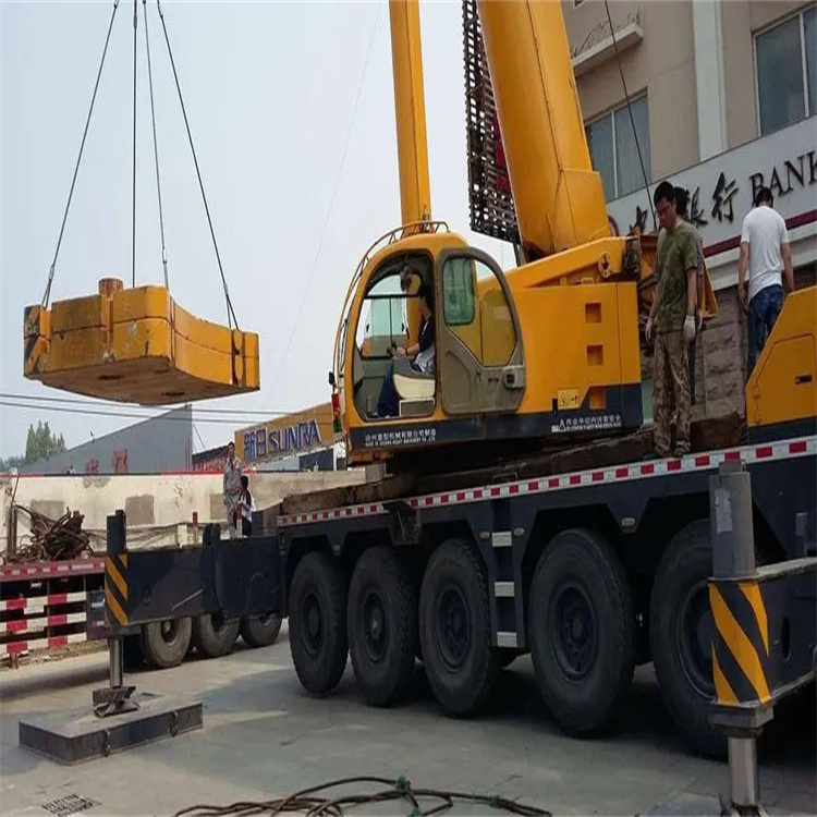 济宁当地吊车出租|机器吊装|75吨|工厂搬迁服务