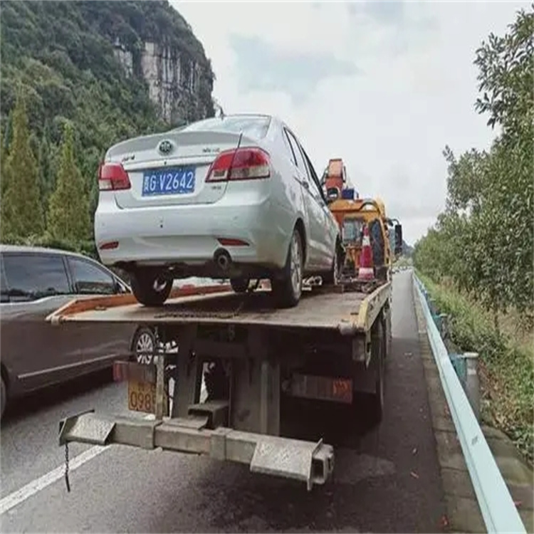 济宁吊车吊小车正确部位