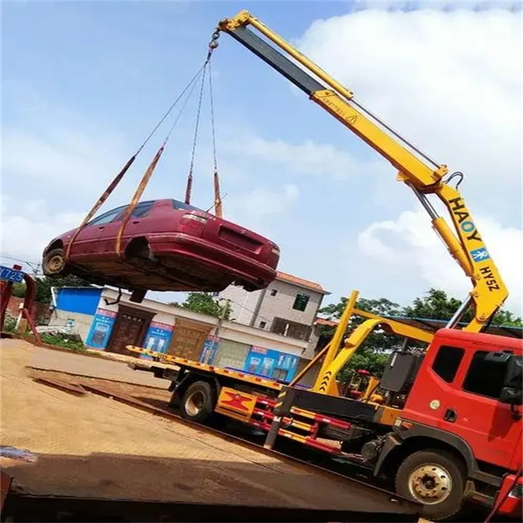 济宁吊车吊汽车的正确方法